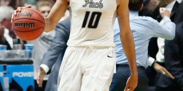 jrs低调看高清直播-疯狂三月来袭！独行侠晒出球员们大学时期帅照！