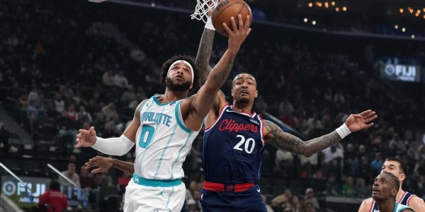 山猫直播-超越奥尼尔！哈登得分历史第9！出来见上帝！小卡35+5+3打爆黄蜂