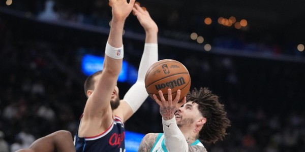 山猫直播-超越奥尼尔！哈登得分历史第9！出来见上帝！小卡35+5+3打爆黄蜂