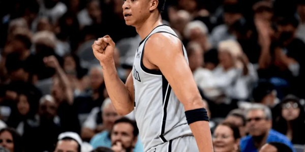 足球直播在线直播观看免费-生涯之夜！卡布今日三分6中5砍下17分，创生涯单场得分新高