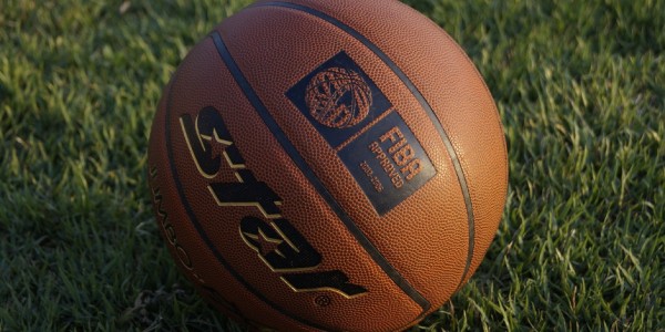 广东新星徐昕与杜锋冲突后申请交易 被曝想换张镇麟遭疯狂吐槽