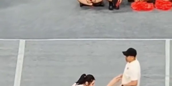 看球网-懵了！外国球迷看张子宇打球：简直非人类！这还怎么玩？WNBA要完