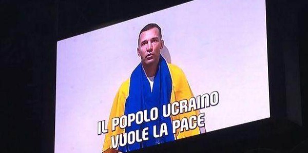 山猫直播-【意杯】罗马尼奥利伤退 国米平AC米兰陷4场球荒