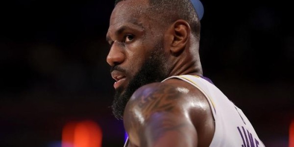 奥尼尔转发湖人队史10大巨星，詹姆斯仅第十，榜首无悬念